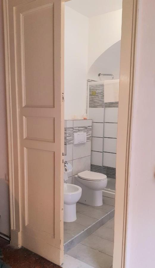 Bed&Books Isabella Bed and Breakfast Catania Esterno foto